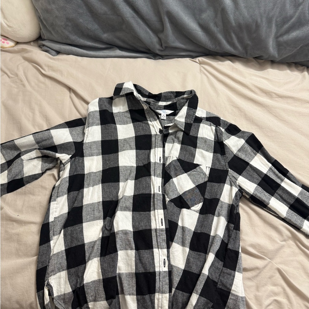 Black and White Plaid Button-Up Shirt